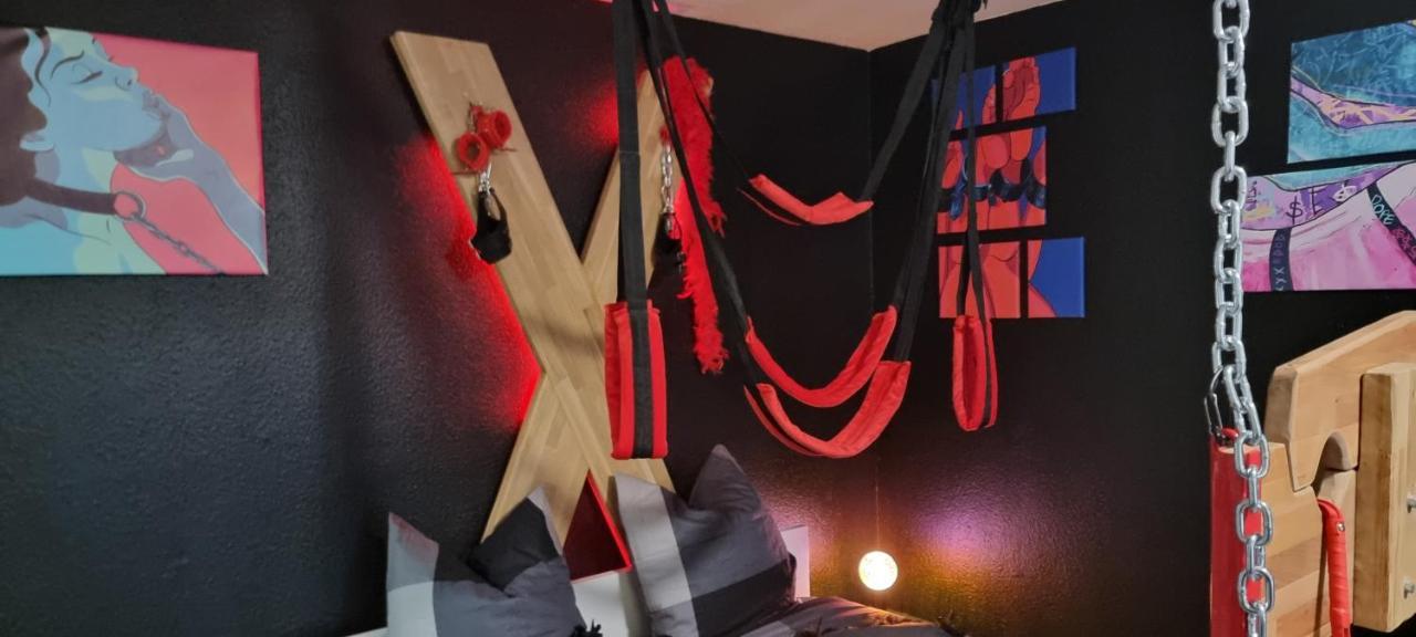 Le Coin Des Desirs Bdsm Apartment สตราสบูร์ก ภายนอก รูปภาพ